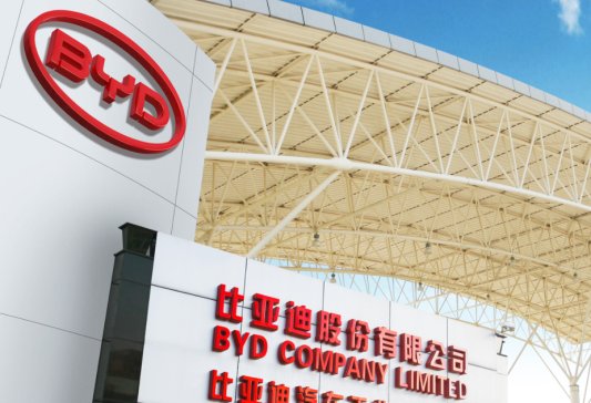 比亞迪又上熱搜！這次是因為押中高考作文